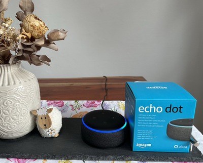 Amazon Echo Dot 3. Generation Schwarz inkl. Netzteil & OVP