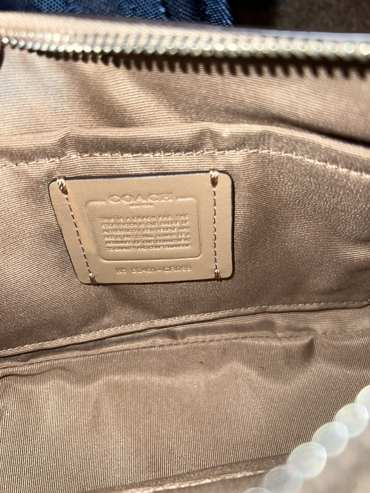 NWT Coach Teri Shoulder Bag In Signature Quilting In Smooth Leather image 6