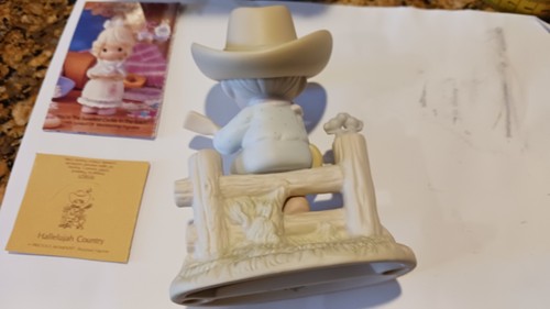 1987 Retired Precious Moments Hallelujah Country Boy Cowboy & Gitarre mit OVP - Bild 3 von 5