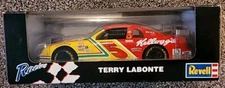 Revell NASCAR 1:24 Stock Car Adult Collectible Terry Labonte Diecast