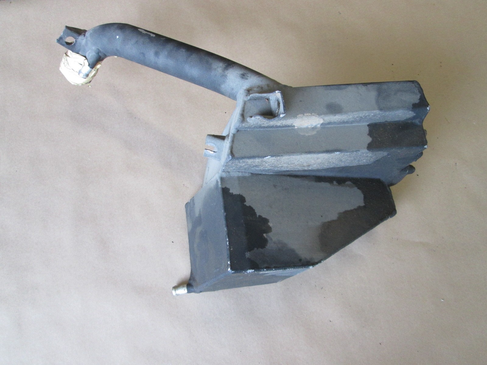 Ferrari Mondial T - Engine Oil Tank # 136380