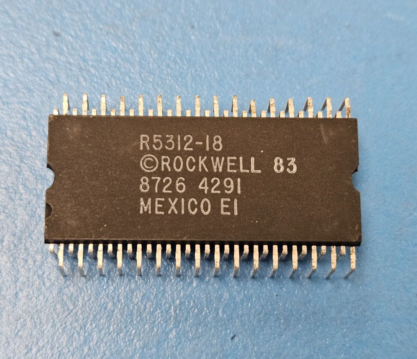 (1PC) R5312-18 Rockwell 64P DIP Zig-Zag