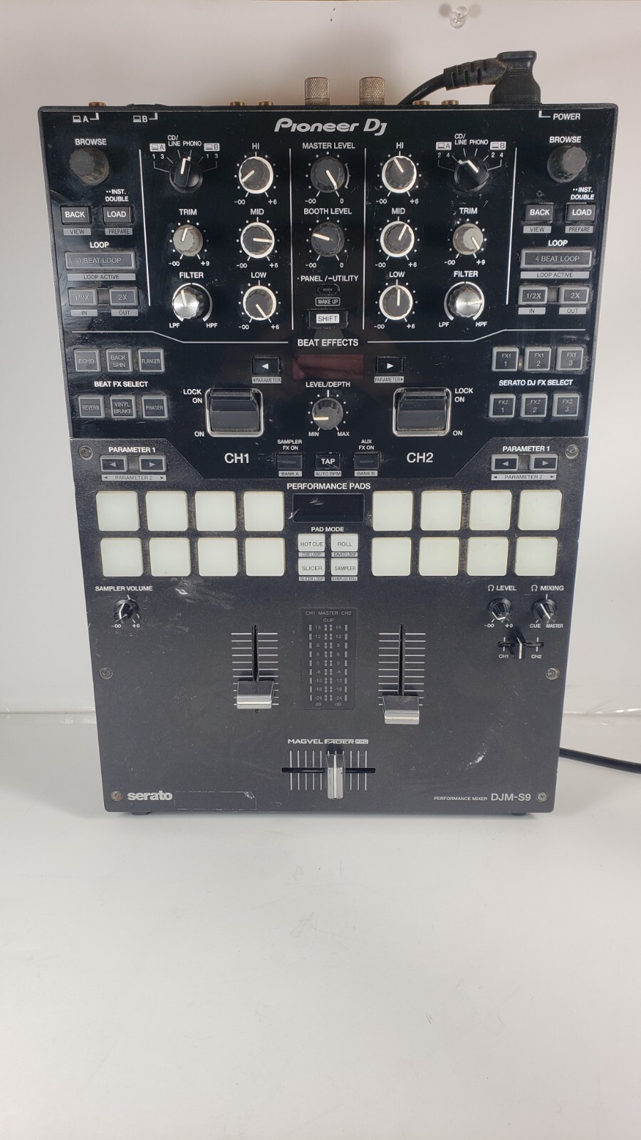 Pioneer DJ MIXER MODEL. DJM-S9. 2017年 Pioneer DJM-S9 Mixer Review