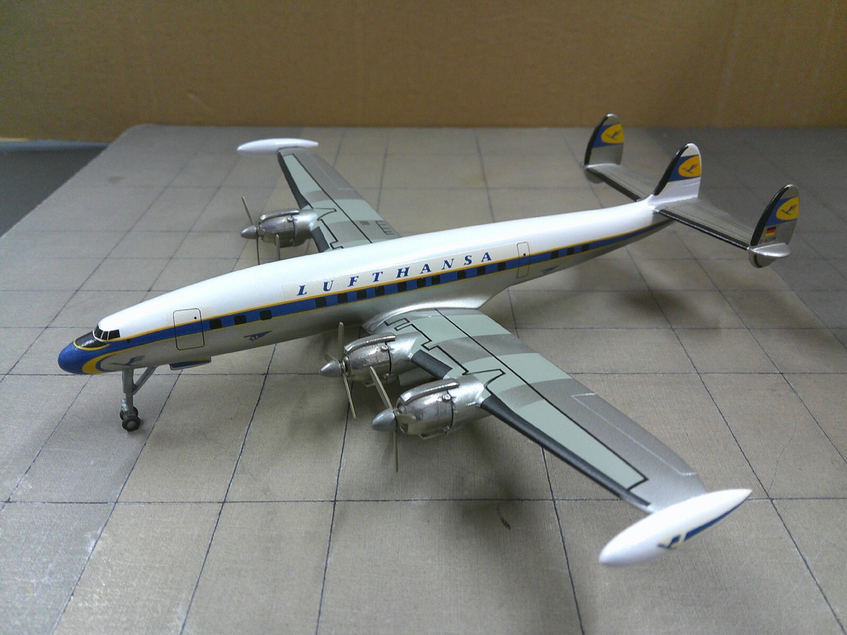 Lockheed L-1049 Super Constellation D-ALAM Lufthansa 1:200 scale
