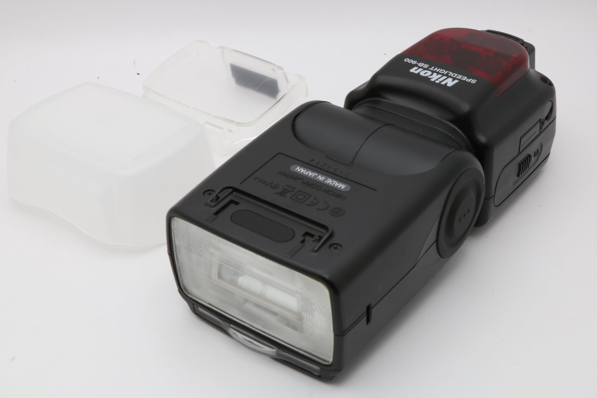 Near Mint] Nikon SB-900 AF Speedlight Flash for Nikon Digital SLR
