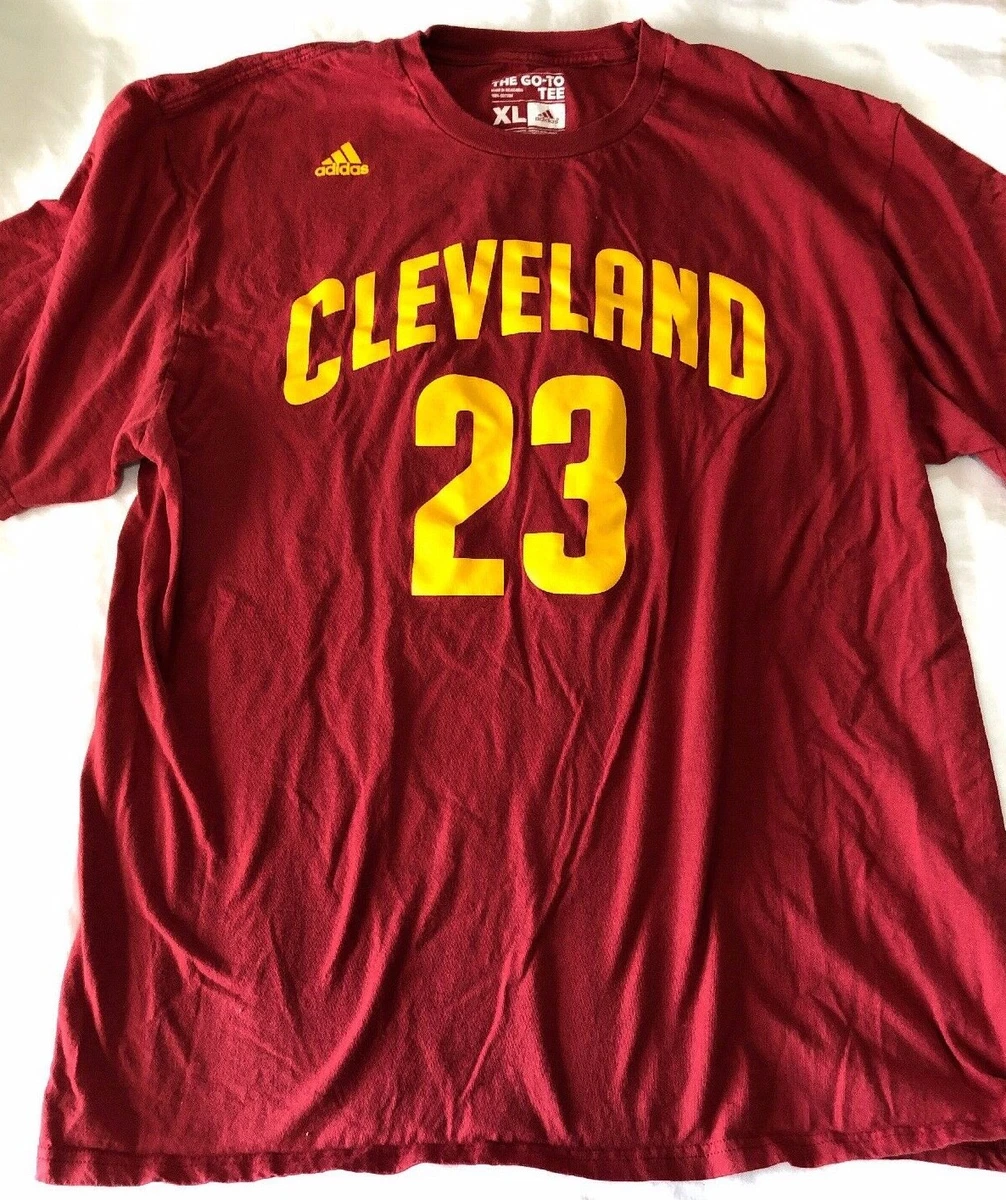 Lebron james top cavs t shirt