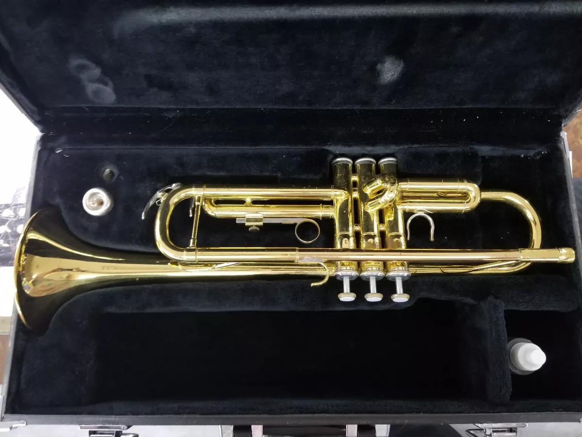 Yamaha YTR-2335 Trumpet / Great Condition