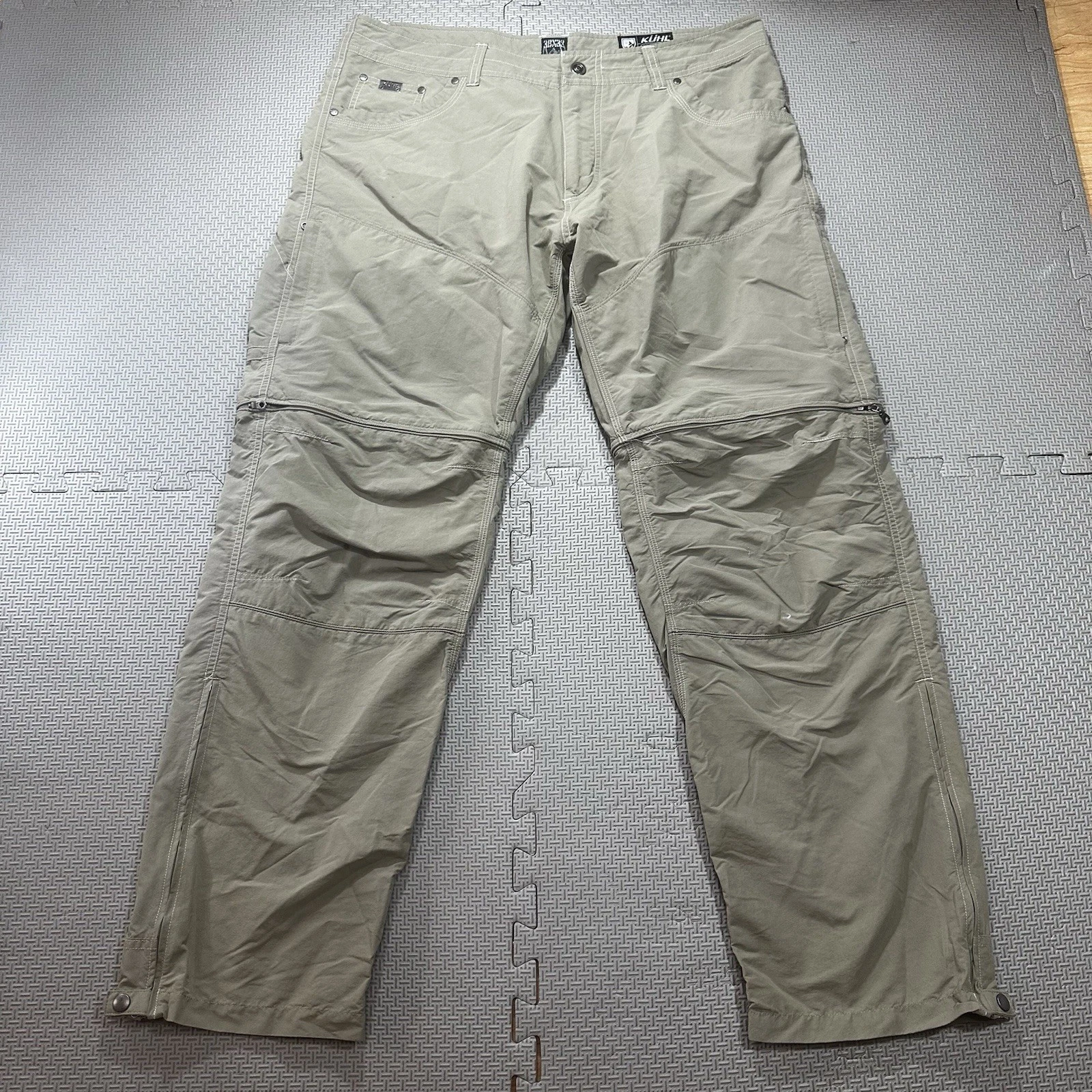 Kuhl Stealth Liberator Pants Men's 36x31* Beige Convertible Lightweight Hiking
Opens in a new window
