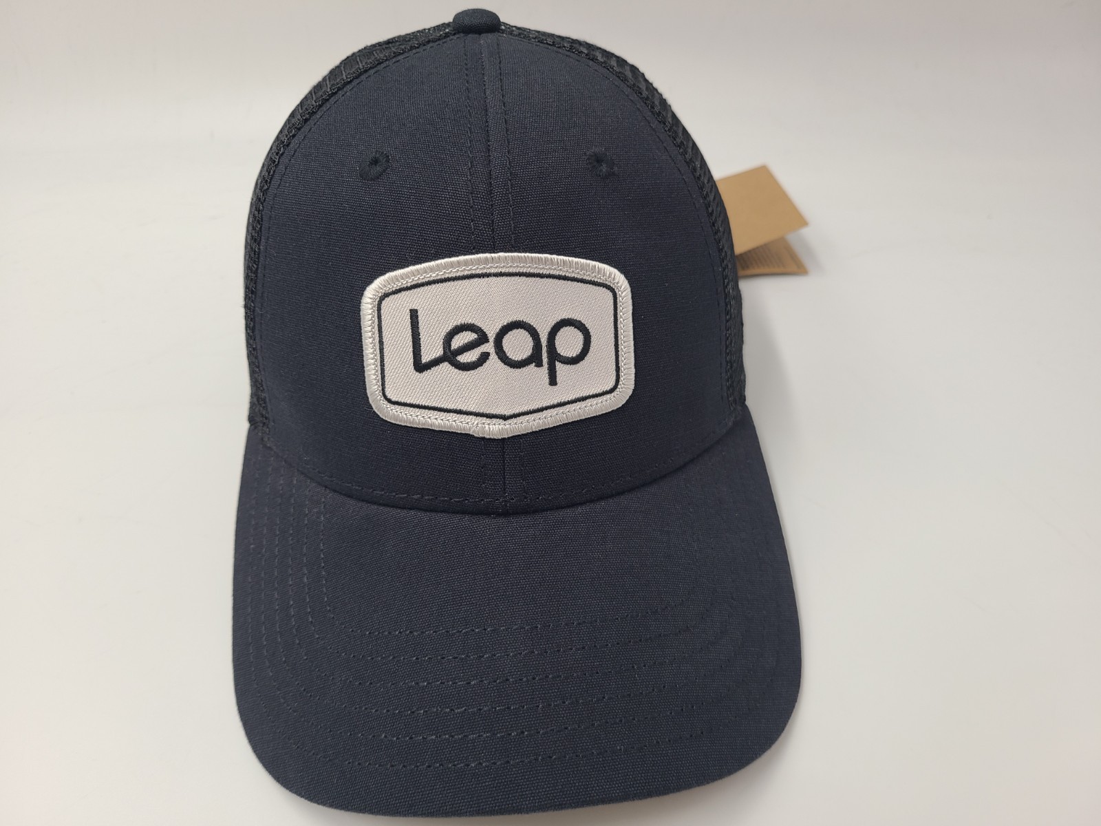 The North Face Mesh Trucker Snapback Hat for Hiking Outdoor Men Women Black