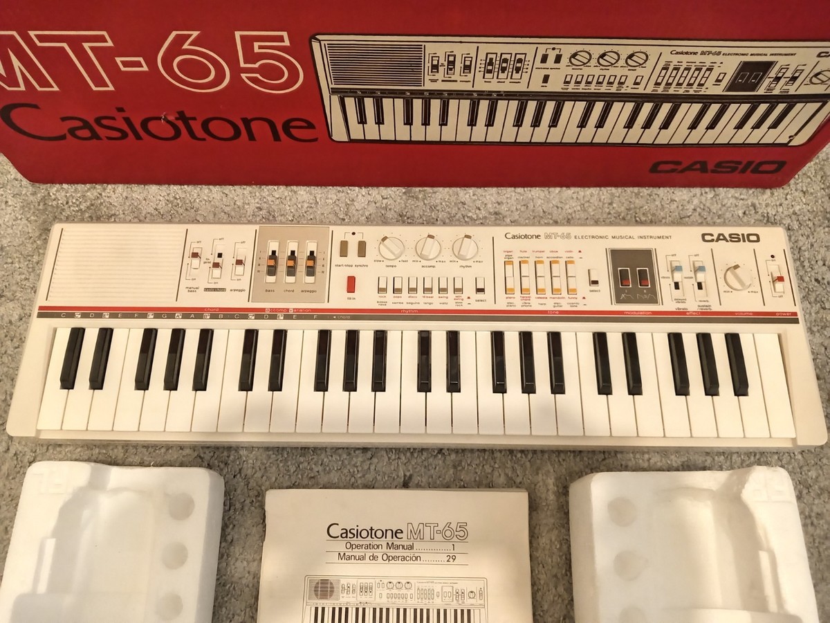 Casio Casiotone MT-65 Vintage Keyboard - Boxed, Manual, MINT