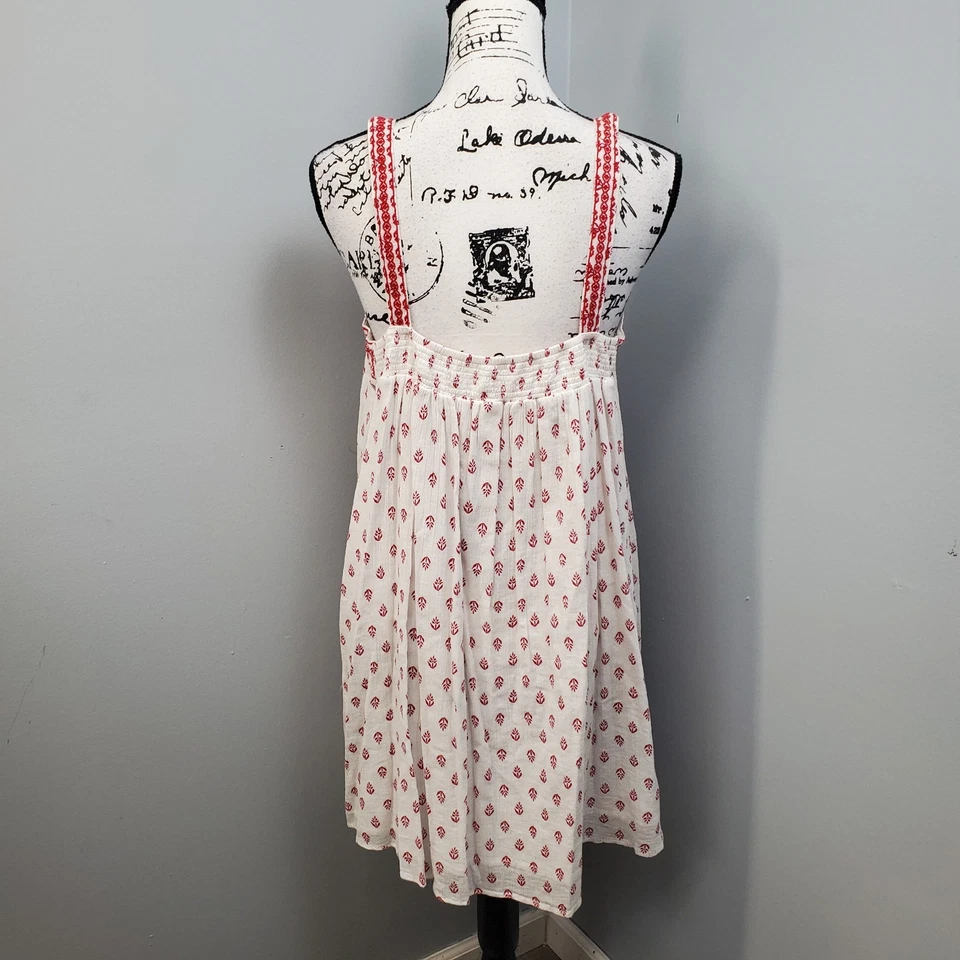 Vestido Vaina Old Navy San Francisco Para Mujer Mediano Rojo y Blanco Estampado Correa Ancha Foto 2 de 4