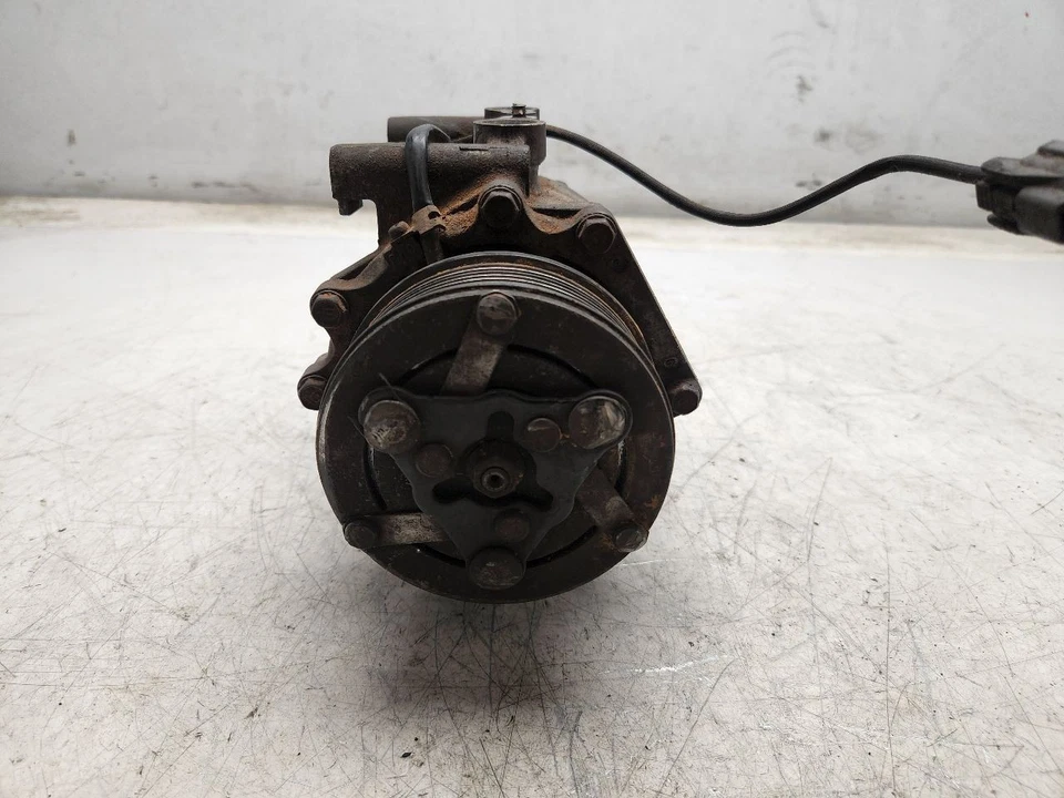 02-06 Compresor de CA 2,0 L M/T OEM 38810PND006 38810-PND-006 Foto 2 de 4
