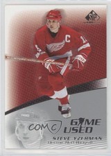 2003-04 SP Game Used Edition Steve Yzerman #17 HOF 5tf