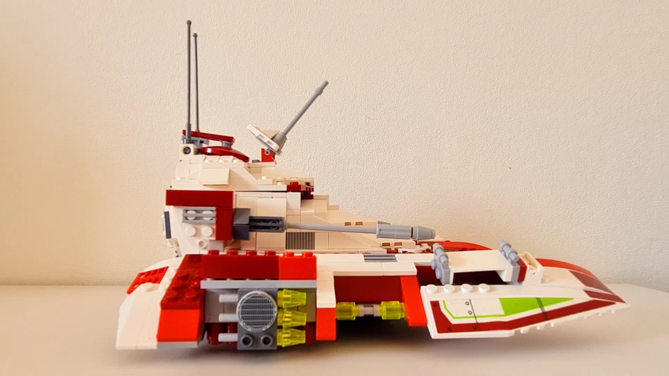 LEGO Star Wars 7679 Republic Fighter Tank, photo 3 sur 5
