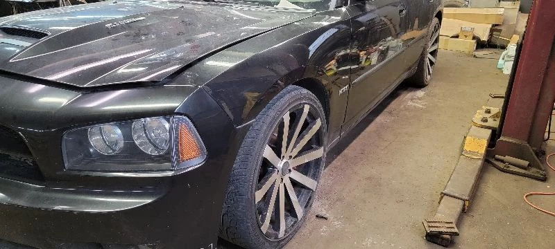 05-08 Condensador de CA Chrysler 300 refrigeración de alta resistencia 6,1 litros 8 cilindros Foto 4 de 4