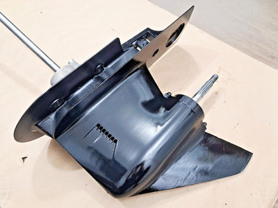 MERCURY OUTBOARD 115 ELPTO LOWER UNIT 20'' SHAFT