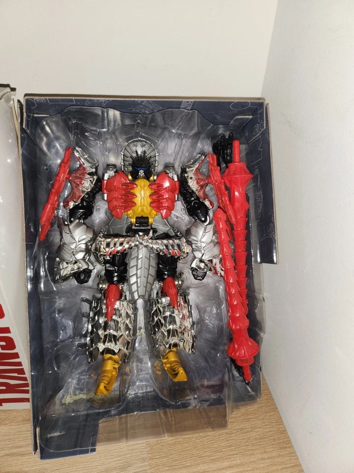 TRANSFORMERS SLOG Generation 1 , Voyager Class, 18 Cm - Photo 2/4