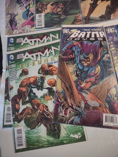 25 Bulk Assorted Batman Comic Book Lot DC Comics Books FLASH SALE!!!! - Picture 3 of 6