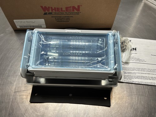 Whelen Pioneer Horz Bail Single LED Flood Light Model PFA1 - Afbeelding 2 van 12