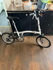 Brompton M3L White/ Black C Line 3 speed .... World Post ?????