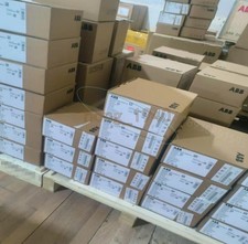 One ABB ACS180-04S-033A-4 Inverter New