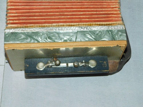 Kleines Musikinstrument Akkordeon ! - Bild 2 von 8