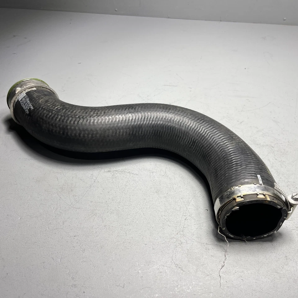 Оригинальный передний шланг промежуточного охладителя со стороны водителя для Audi Q3 Quattro 2015-2018 годов выпуска - Изображение 4 из 4