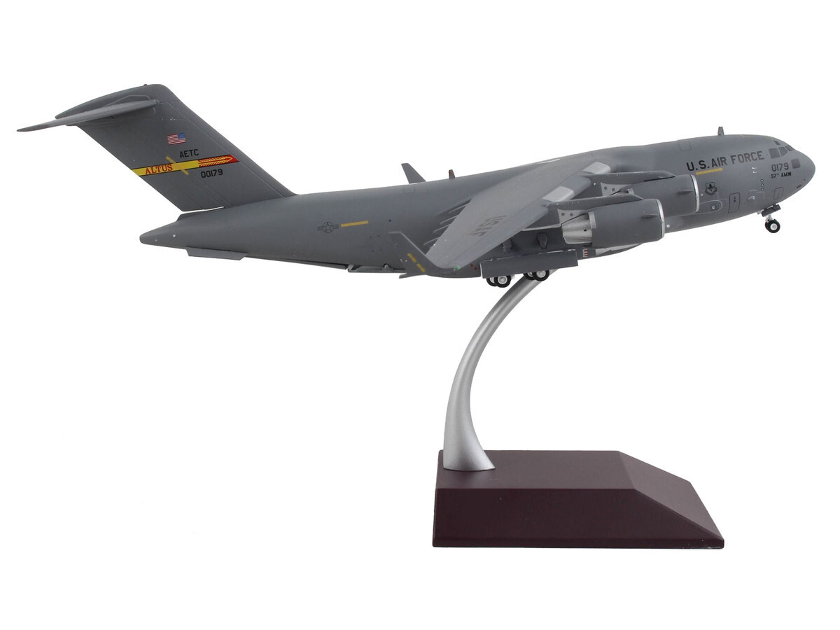 C-17　GLOBEMASTER Ⅲ Gemini　1/200 航空機模型 C-17A Globemaster III 1:200 Diecast Model - GeminiJets GJ