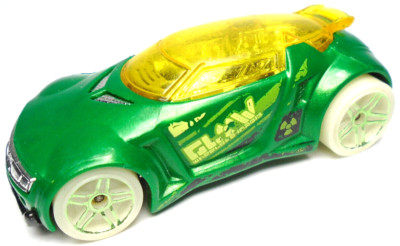 2004 HOT WHEELS HIGH VOLTAGE GLOW WHEELS GREEN 1:64 DIECAST 2 5/8'' CAR W/ YELLOW