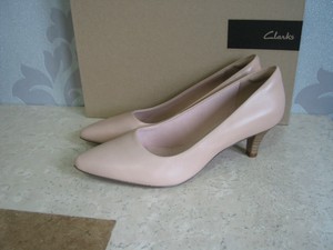 clarks nude court shoes