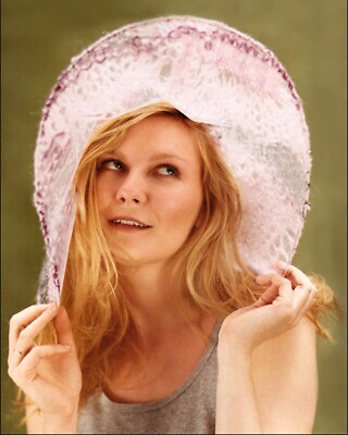 KIRSTEN DUNST 8x10 PHOTO *
