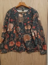 Giacca donna micro couduroy bottoni davanti dettagliata con stampa floreale e gufo...