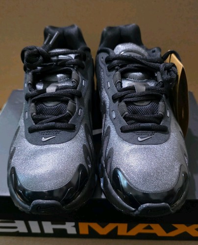 W Nike Air Max DN8 UK6 Talla 4 Negro/Mtlc Gris Oscuro/Hierro/Gris Auténtico NUEVO - Imagen 3 de 5
