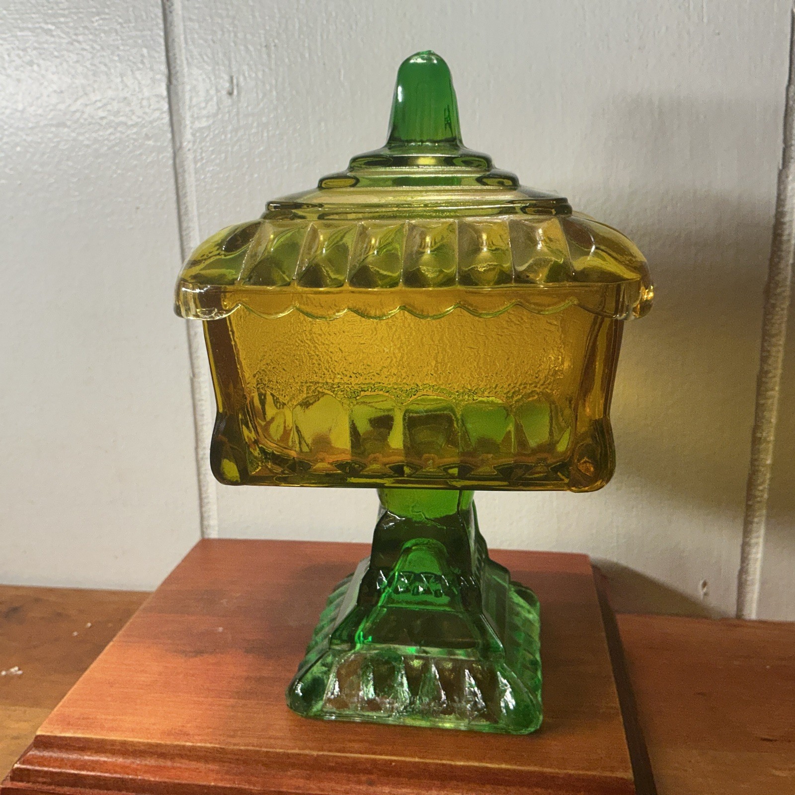 VTG. 1930’s -Jeanette Glass,Amber-Green-Flash-Wedding Bowl-Square Pedestal-Dish