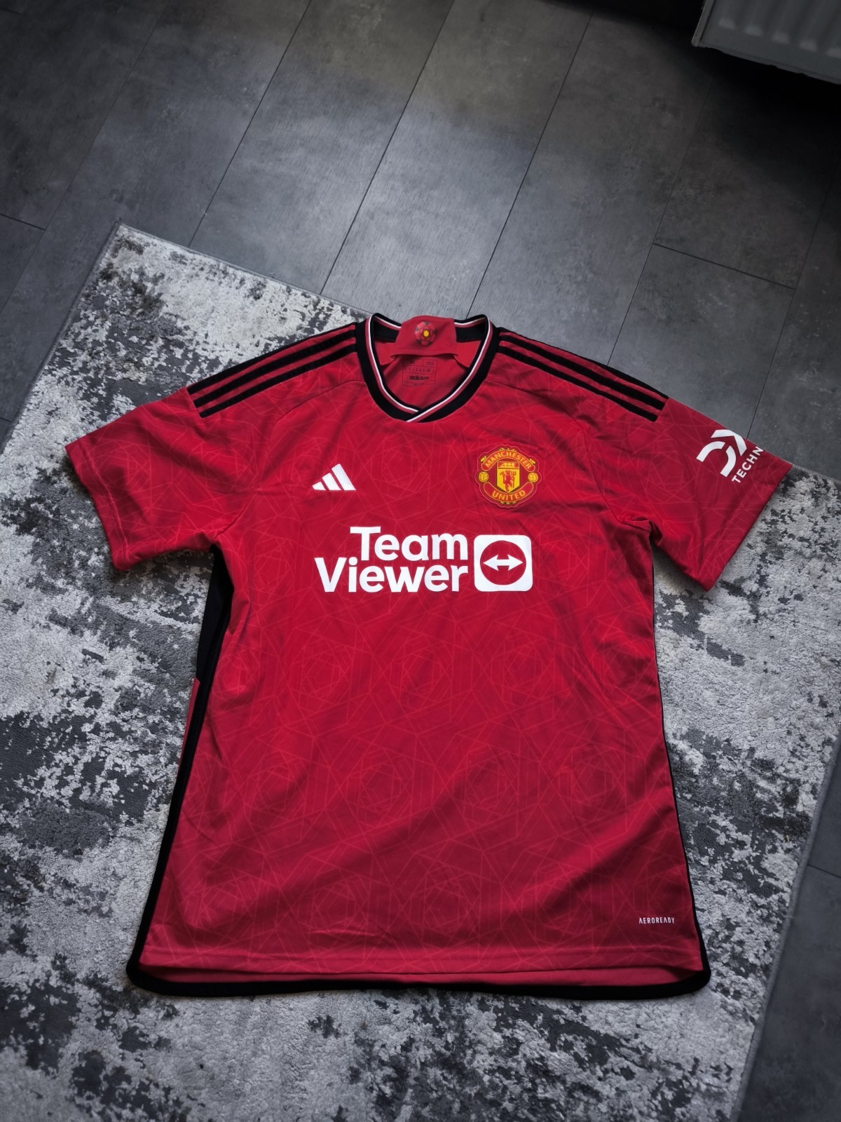 Men's   Adidas Manchester United 23/24 Home Jersey IP1726 Size XL Football
