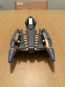 LEGO Star Wars 8095 General Grievous' Starfighter 98% complete w/ instructions