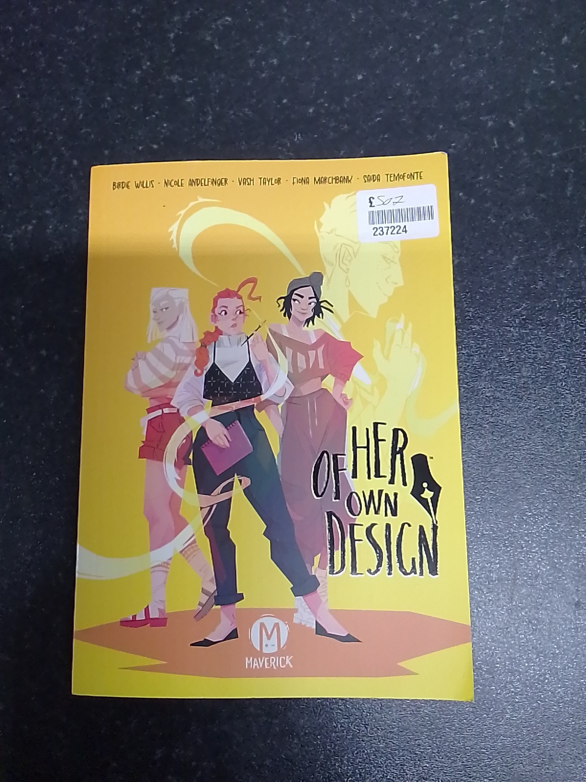 Of Her Own Design by Willis, Birdie [Paperback]