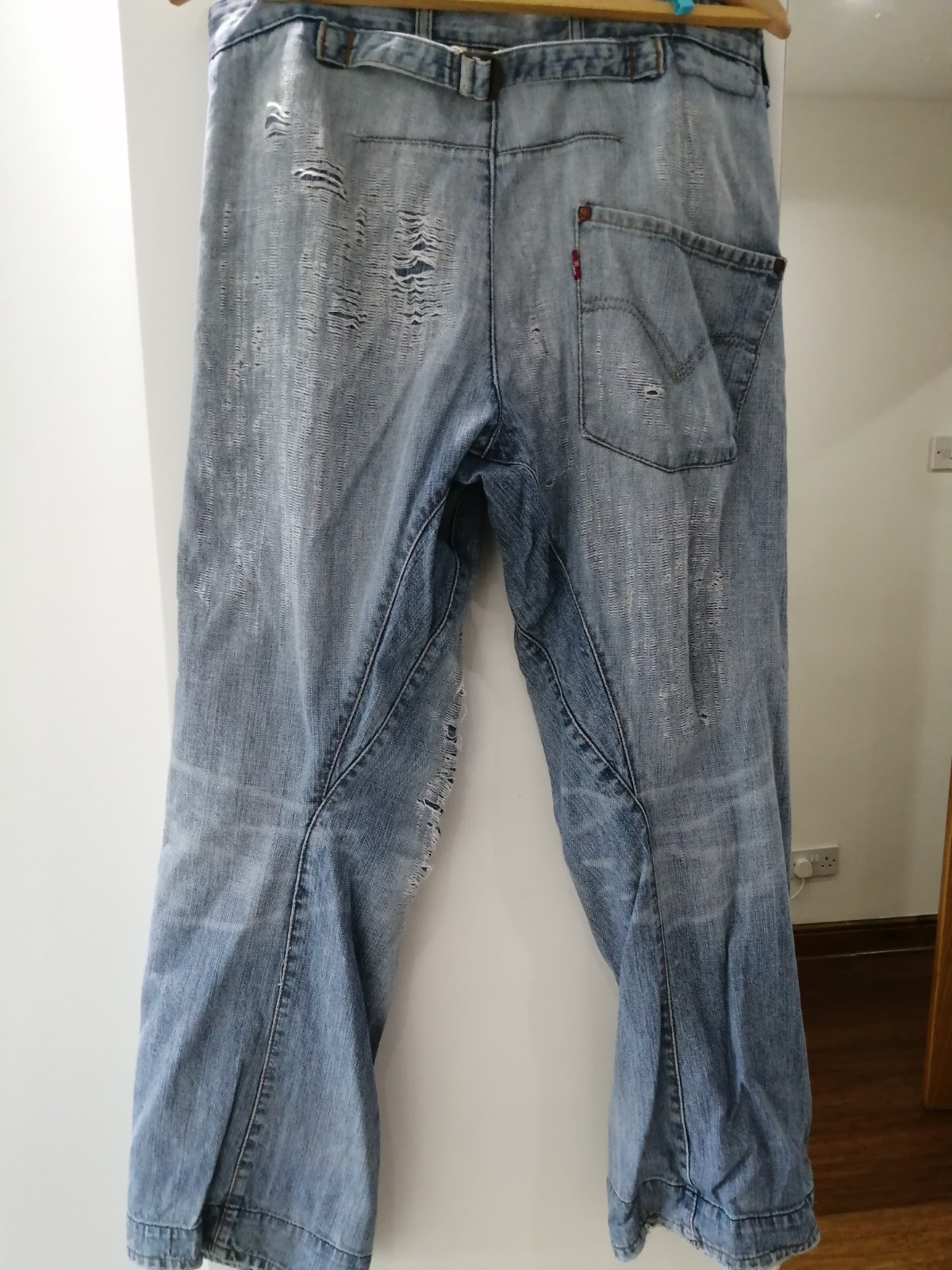 Very Rare Levi Original Ripped Torn Vintage Engineered Jeans 32 X 30 image 7