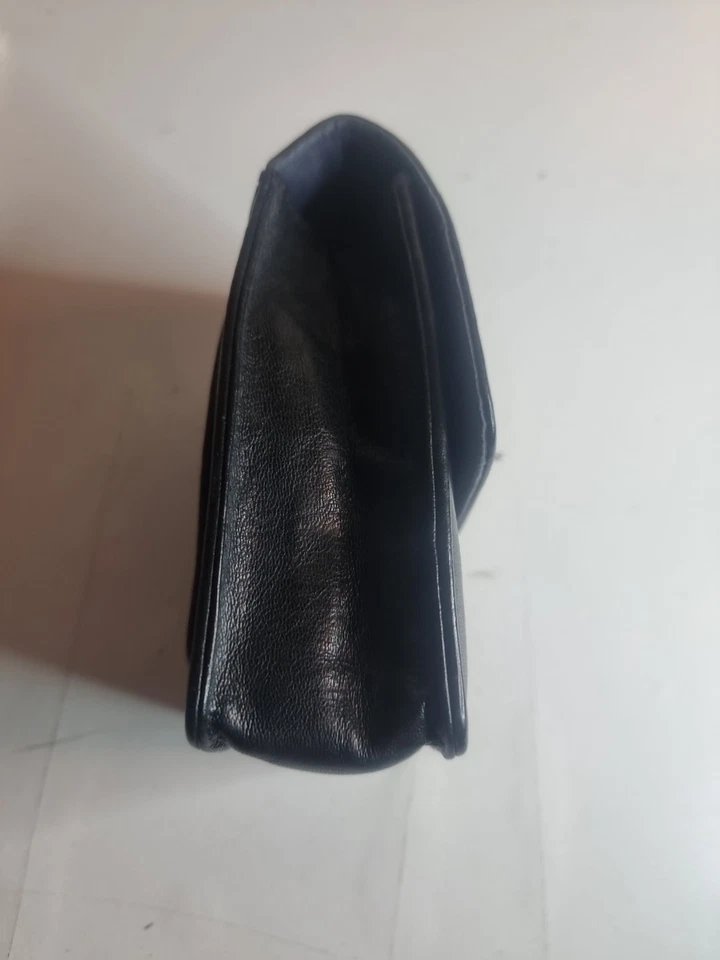 Antler - Black Leather Compact Digital Camera Case With Belt Loop - Image 3 of 4