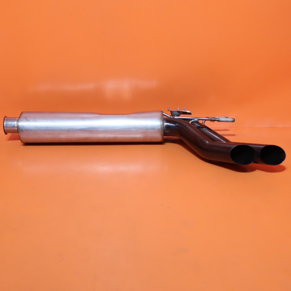 MERCEDES BENZ G63 BRABUS MUFFLER LEFT DRIVER REAR 2019 2020 2021 2022 2023 2024