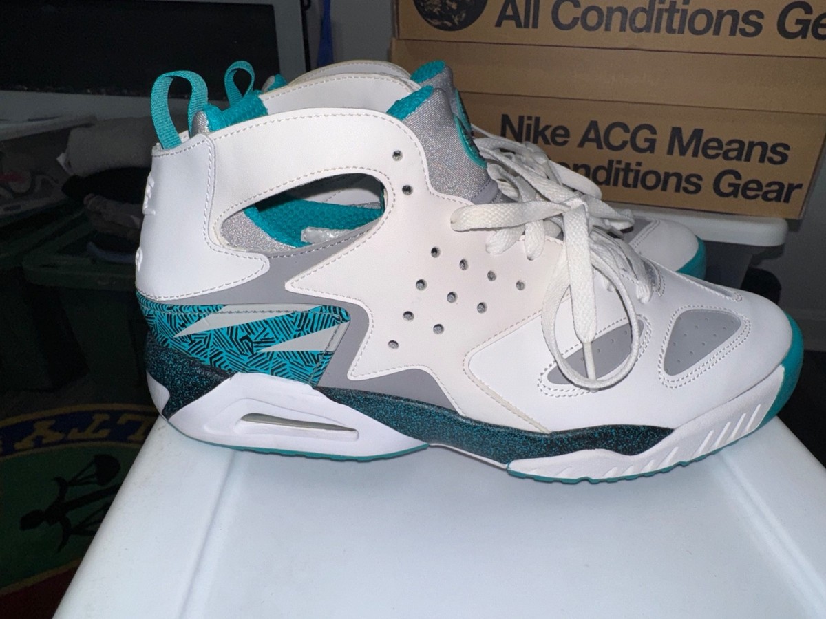NIKE ANDRE AGASSI AIR TECH CHALLENGE HUARACHE 630957-101 SIZE 10.5