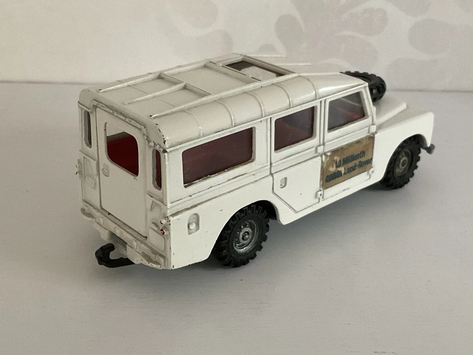 Corgi 421 Land Rover 109WB 10 Milionésima promoção edição especial versão rara - Imagem 3 de 4
