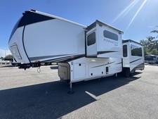 2027 Jayco Pinnacle 38FBRK