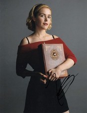 Chilling Adventures of Sabrina: HAND Signed Kiernan Shipka 10x8 Photo [19826]