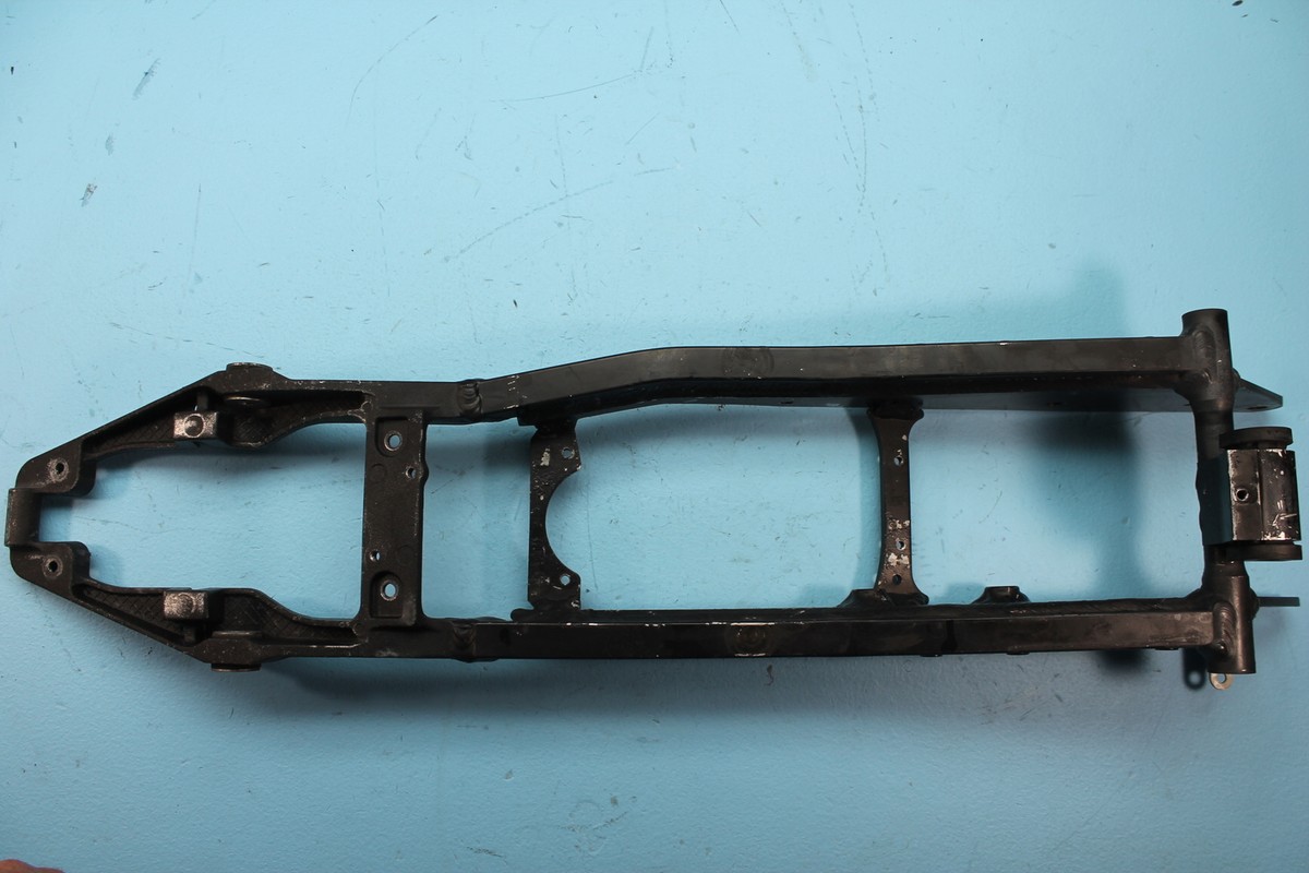 ニア出品ページ 994 07-08 KAWASAKI NINJA ZX6R REAR SUBFRAME BACK SUB FRAME | eBay