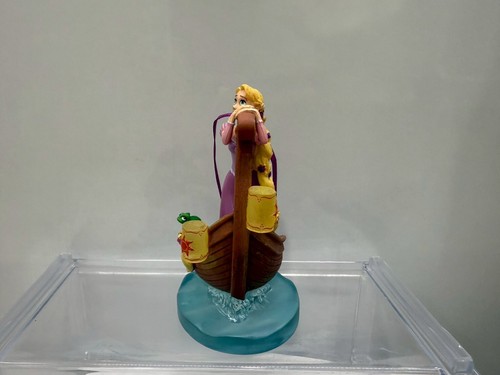 Disney 2022 Sketchbook Ornament Princess Rapunzel Pascal Tangled Figure Model - Picture 6 of 11