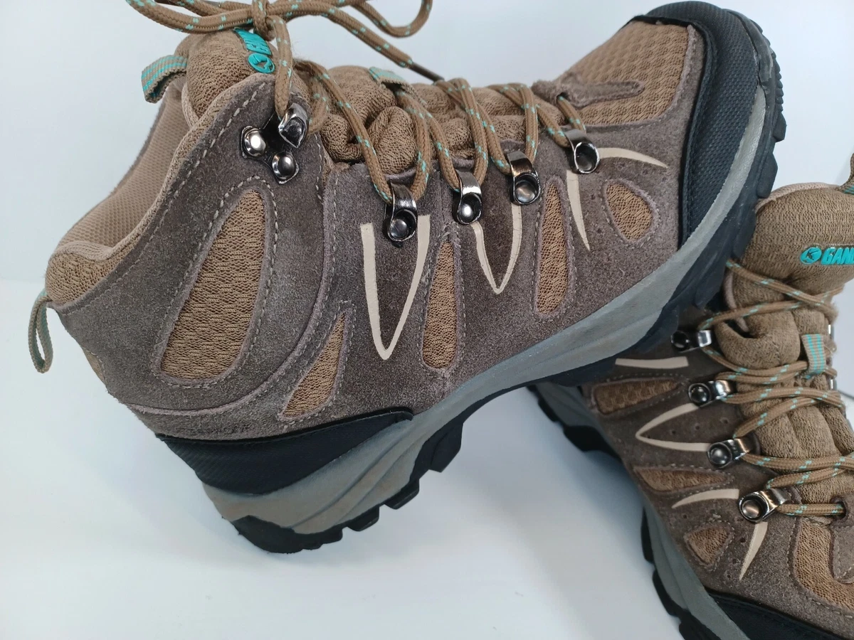Gander mountain women's hiking clearance boots