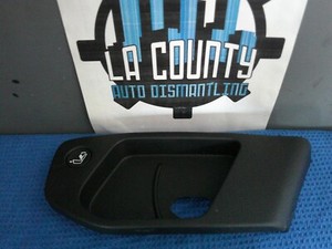 2020-2025 KIS TRLLURIDE REAR LH SIDE SEAT RECLINE LEVER BEZEL TRIM *A5