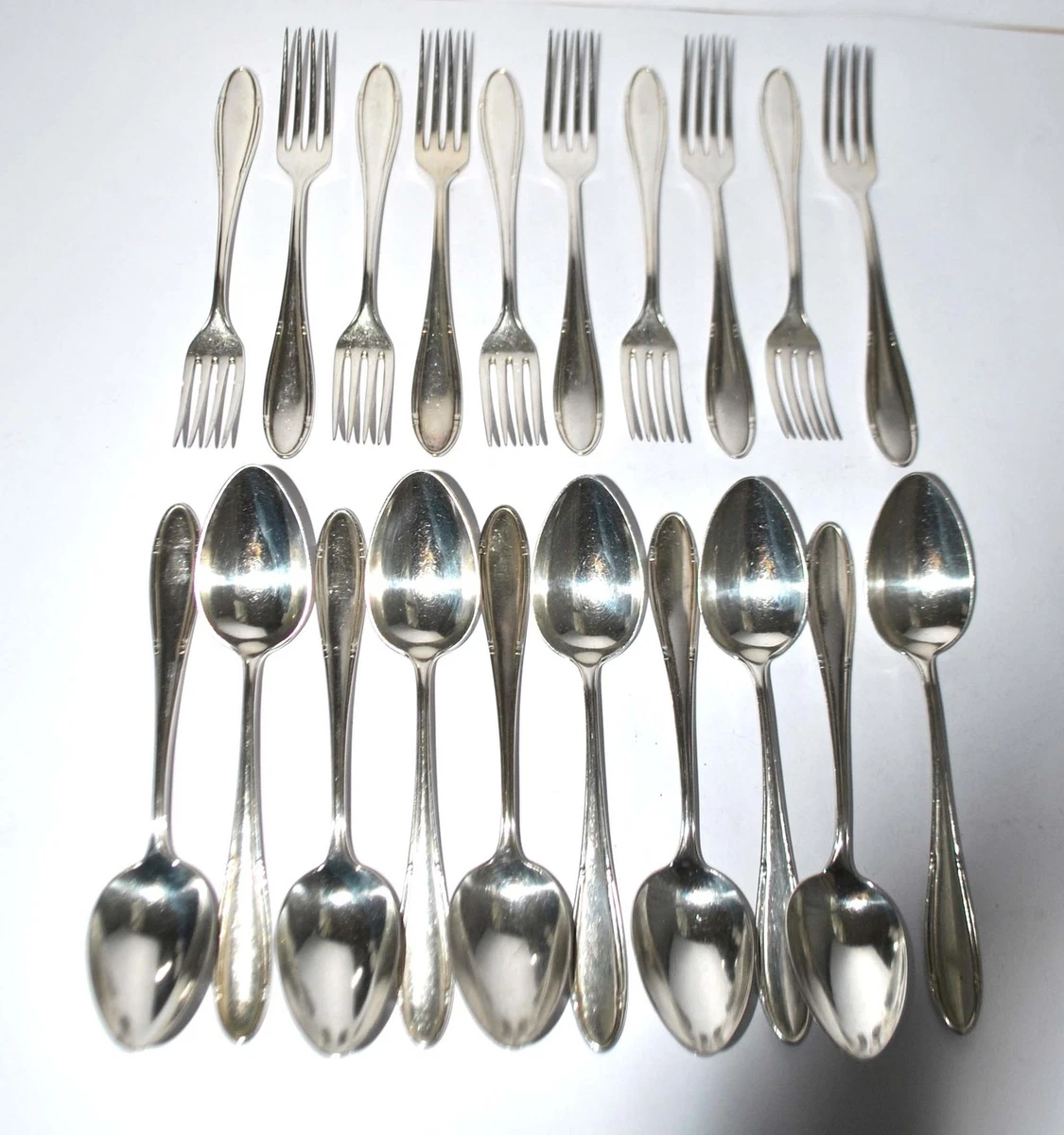 DEETJEN Lot 20 couverts moderniste 10 fourchette + 10 cuillère en Métal argenté