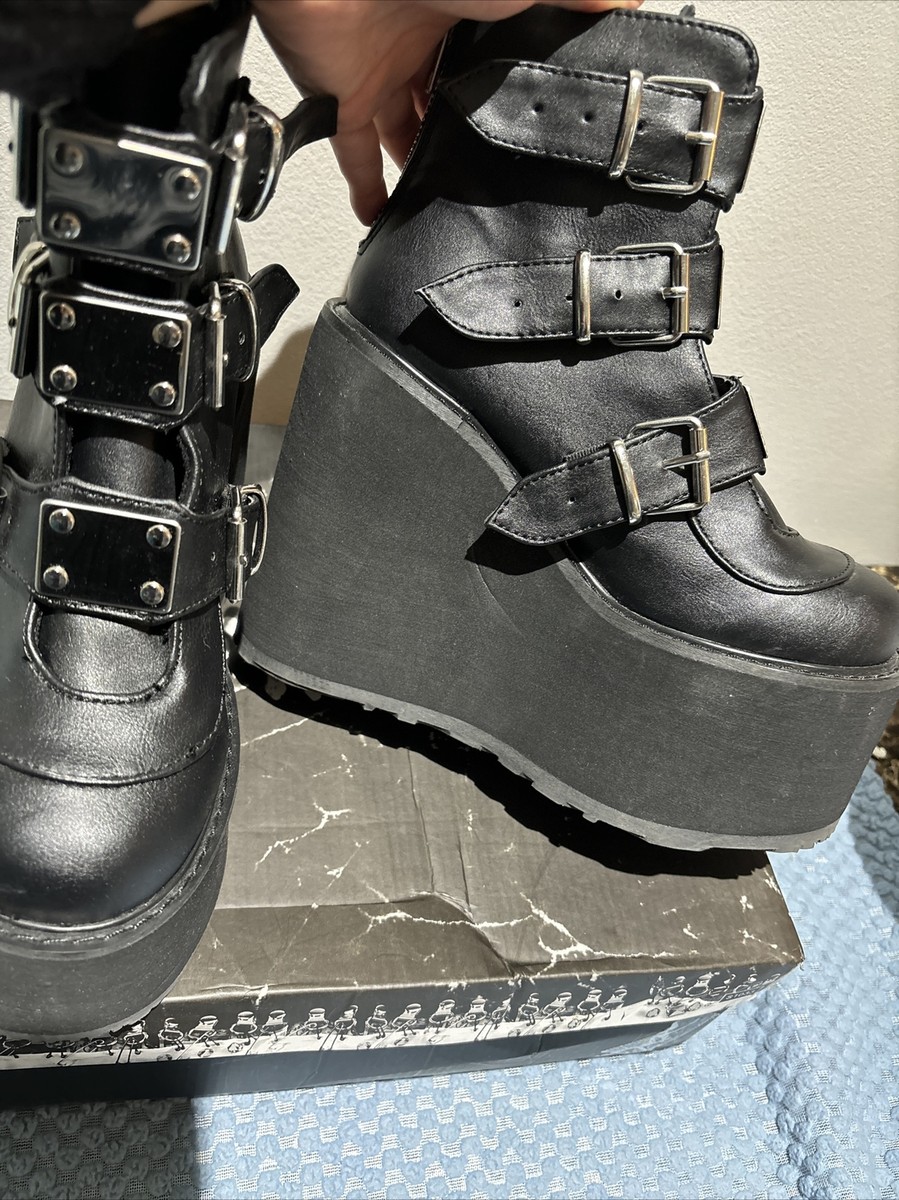 Buckle Demonia Matte Low Trinity Boots Black Demonia Low Matte